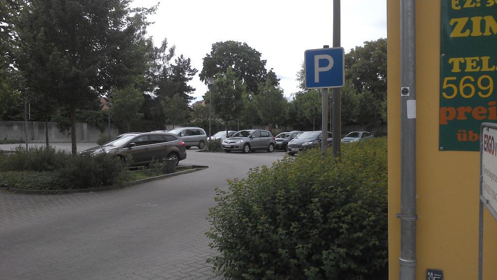 Fewo Finsterwalde Ostello Esterno foto