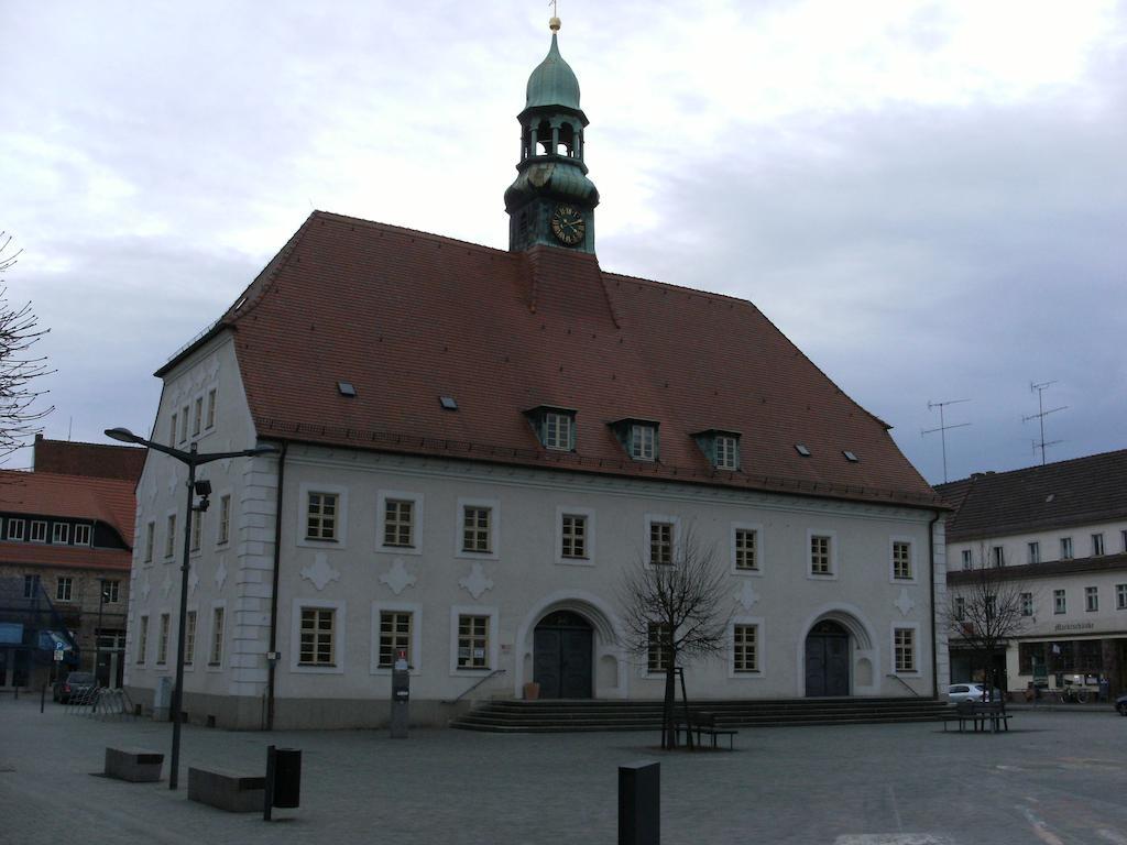 Fewo Finsterwalde Ostello Esterno foto
